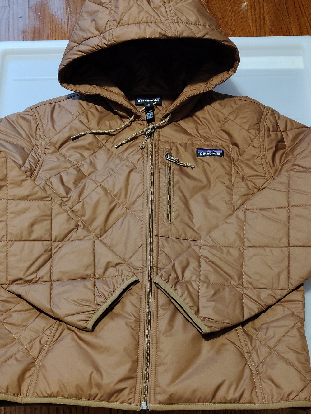 New Patagonia Diamond Quilted Bomber Hoody Jacket